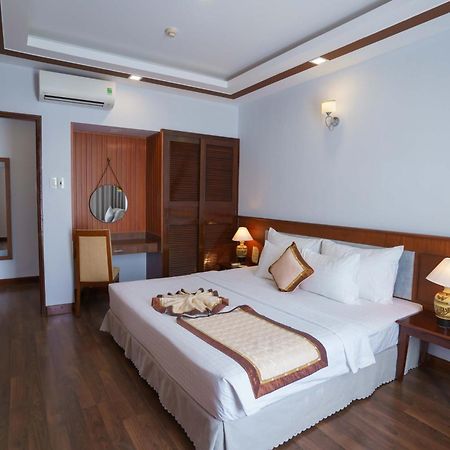 Saigon - Ninh Chu Hotel & Resort Фанранг Экстерьер фото