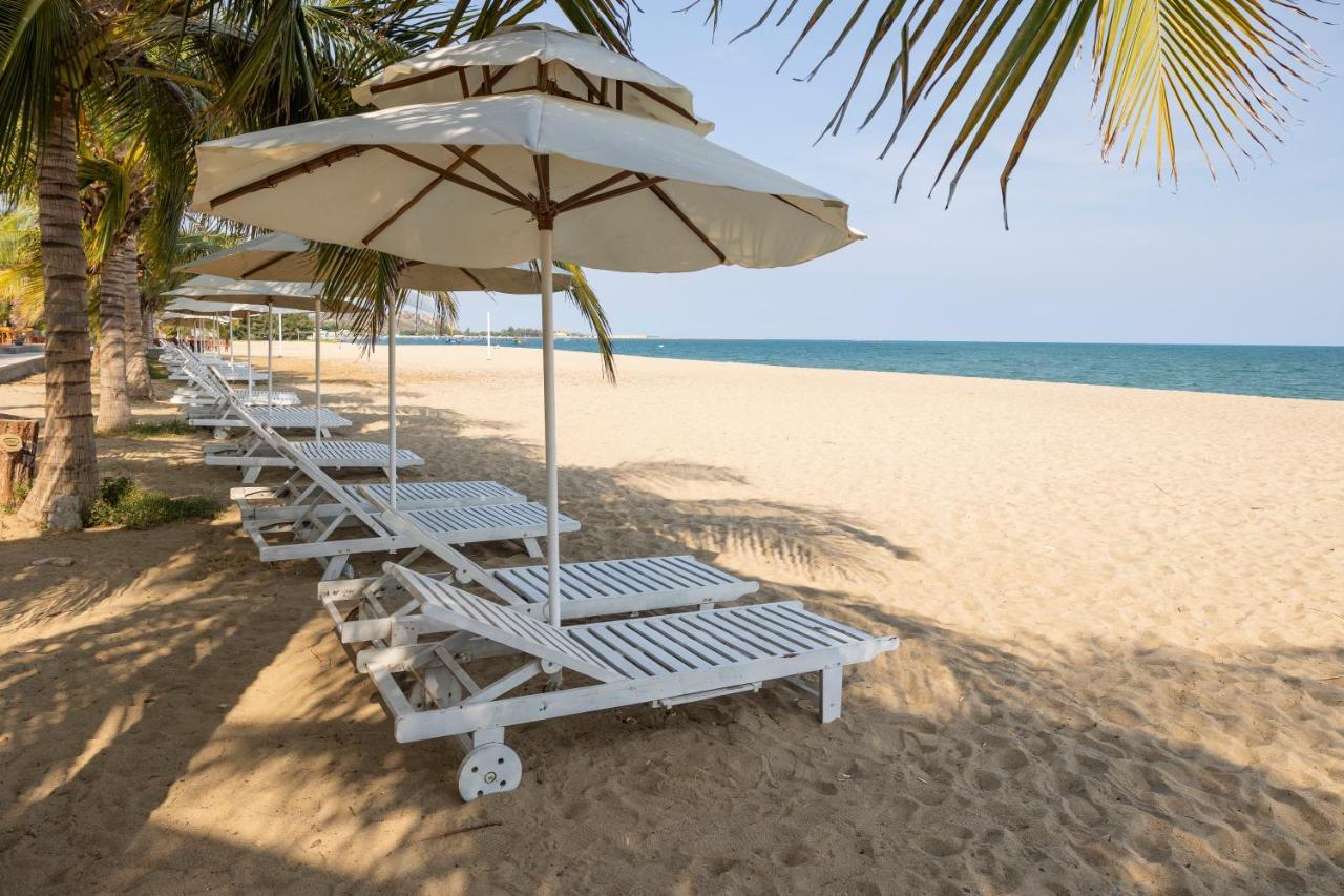 Saigon - Ninh Chu Hotel & Resort Фанранг Экстерьер фото