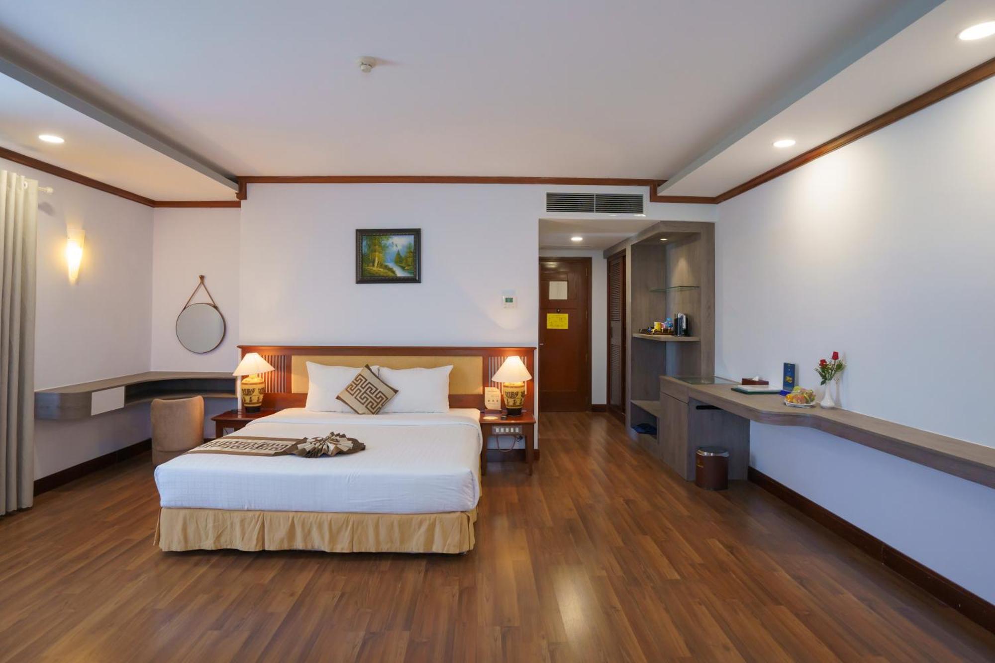 Saigon - Ninh Chu Hotel & Resort Фанранг Экстерьер фото