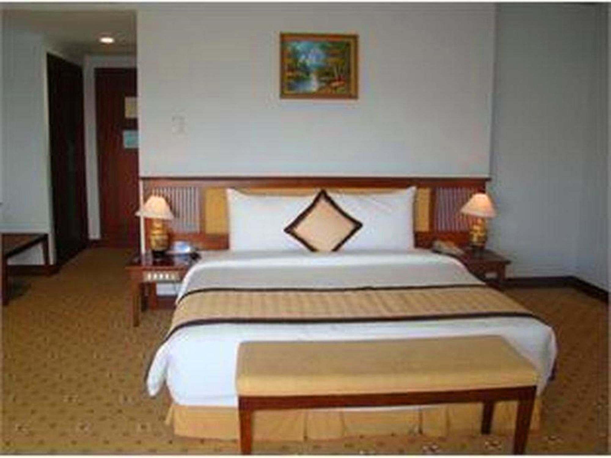 Saigon - Ninh Chu Hotel & Resort Фанранг Экстерьер фото
